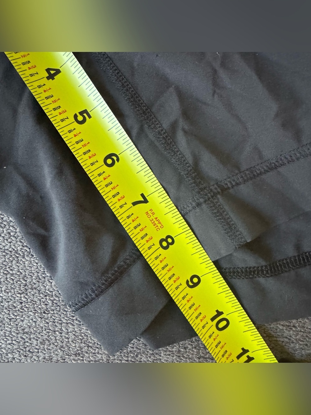 Lululemon Black Pace Breaker lined Athletic shorts Activewear Gym Workout M - Picture 7 of 11
